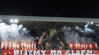 Mecz Wisły Kraków przerwany. Cios w Jarosława Królewskiego. "Bijemy na alarm"