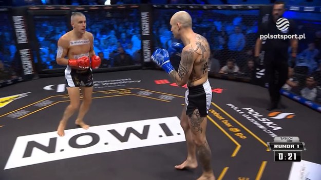 Walka wieczoru o mistrzowski pas Babilon w formule K1 do 77 kg, 5 x 3 min: Rafał Dudek (33-17) pokonał Anatoliego Hunanyana (39-10) przez techniczny nokaut (poddanie przez narożnik) w czwartej rundzie na gali Babilon MMA 47 w Wieliczce.

