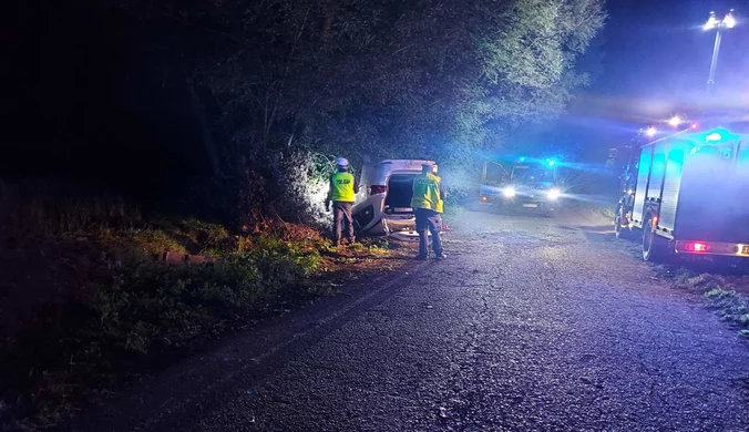 Spowodował wypadek, oddał strzały. Trwa obława na kierowcę