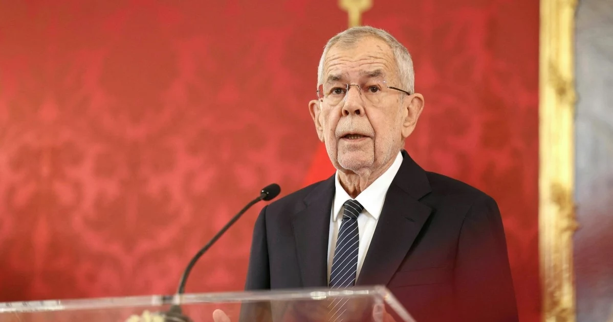 Prezydent Austrii Alexander Van der Bellen nakazał partiom politycznym, aby przeprowadziły ze sobą rozmowy