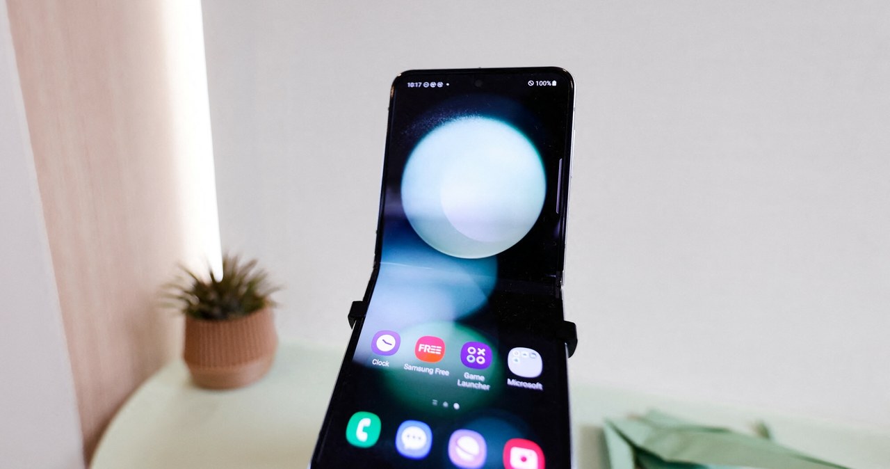 Aktualizacja telefonów Samsung wstrzymana. Poważny błąd w One UI 7