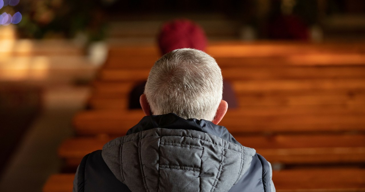 Każdy dzień ma przypisaną tajemnicę różańca. Kiedy odmawiamy modlitwę?