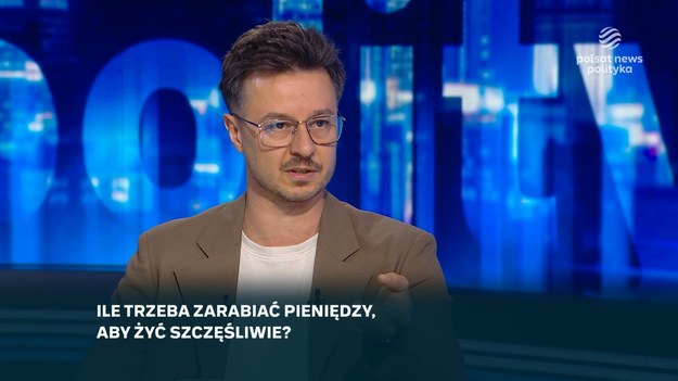 Gośćmi Karoliny Olejak w programie "Debata polityczna" byli Kamil Fejfer i Łukasz Komuda, autorzy książki "Ile trzeba zarabiać, żeby być szczęśliwym?".

