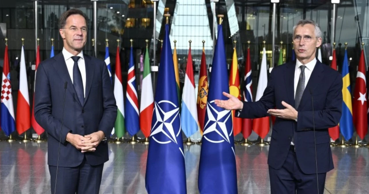 Jens Stoltenberg przekazał stanowiska sekretarza generalnego NATO Markowi Ruttemu