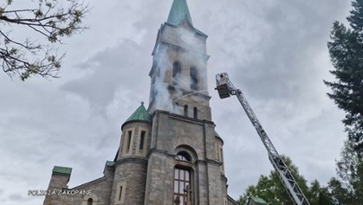 Akcja gaśnicza na Krupówkach. "To tylko ćwiczenia"