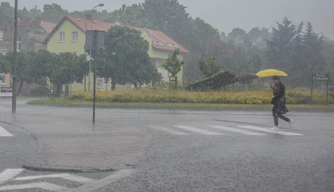 Deszczu będzie coraz więcej. Pojawiają się kolejne alerty