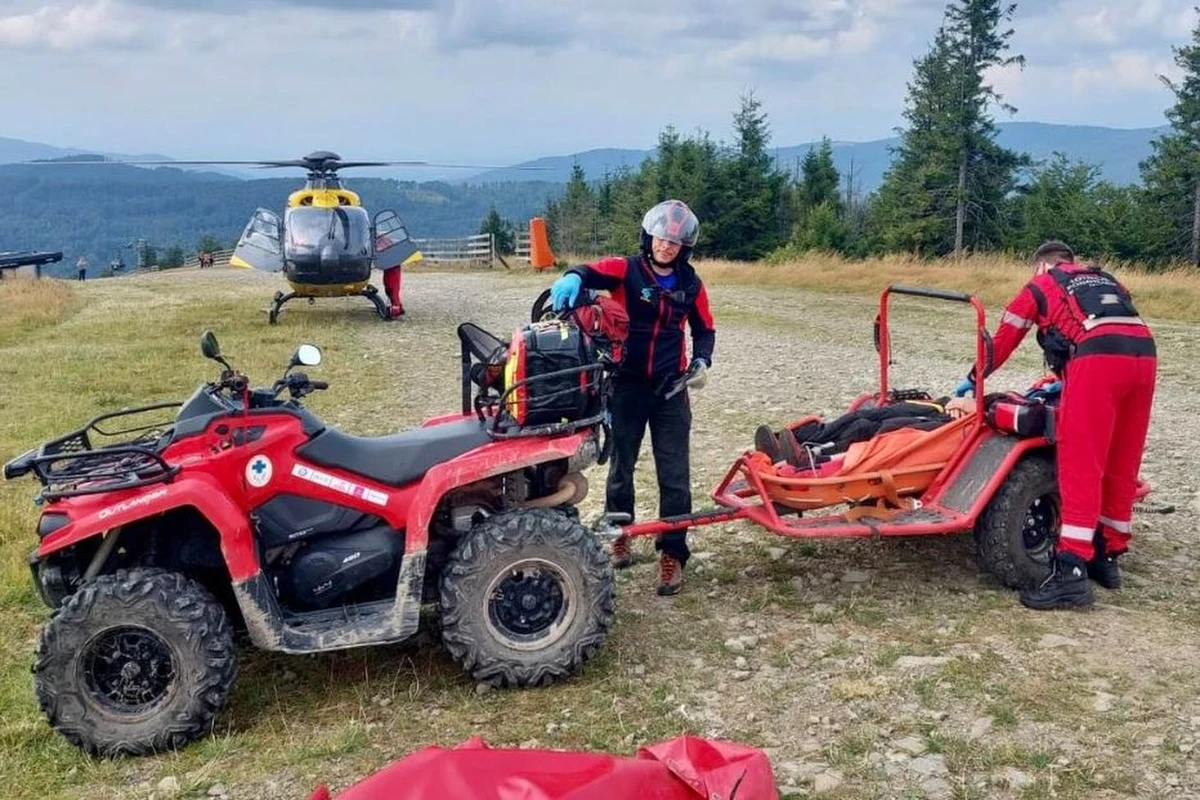 Ratownicy GOPR we wrześniu udzielili pomocy blisko 100 osobom. Jest to efekt dość dużego ruchu turystycznego, zaobserwowany po zakończeniu wakacji. Jednej osoby nie udało się uratować.