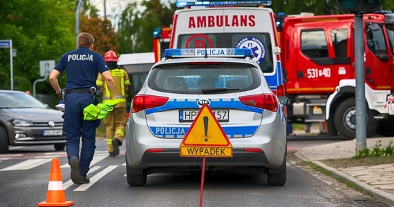 Tragiczny wypadek w powiecie zawierciańskim na Śląsku. W wyniku zderzenia dwóch aut zginęła jedna osoba.