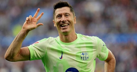 FC Barcelona pewnie pokonała na wyjeździe Deportivo Alaves 3:0 w 9. kolejce Primera Division. Wielki mecz zagrał Robert Lewandowski, który był autorem wszystkich trafień dla Dumy Katalonii. Polski napastnik w lidze hiszpańskiej zdobył już 52 gole.