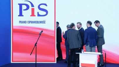 Błaszczak, Nawrocki, Bocheński, a Przydacz orbituje. W PiS wybierają kandydata na prezydenta