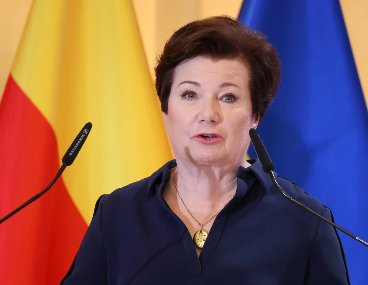 Nie ma problemu z objęciem mandatu po Marcinie Kierwińskim przez Hannę Gronkiewicz-Waltz. "Władze Sejmu mogą w każdej chwili przekazać szefowej PE informację o tym, kto go zastąpi, z datą wsteczną" - przekazał korespondentce RMF FM w Brukseli rzecznik PE. 