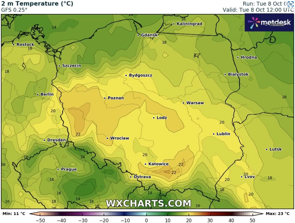 W dużej części kraju będzie ciepło i temperatury przekroczą 20 stopni Celsjusza. Na południu powieje jednak bardzo silny wiatr, w tym halny