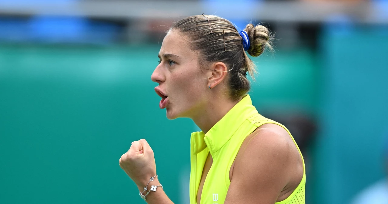 Marta Kostiuk awansowała do trzeciej rundy WTA 1000 w Wuhan po wycofaniu Amandy Anisimovej