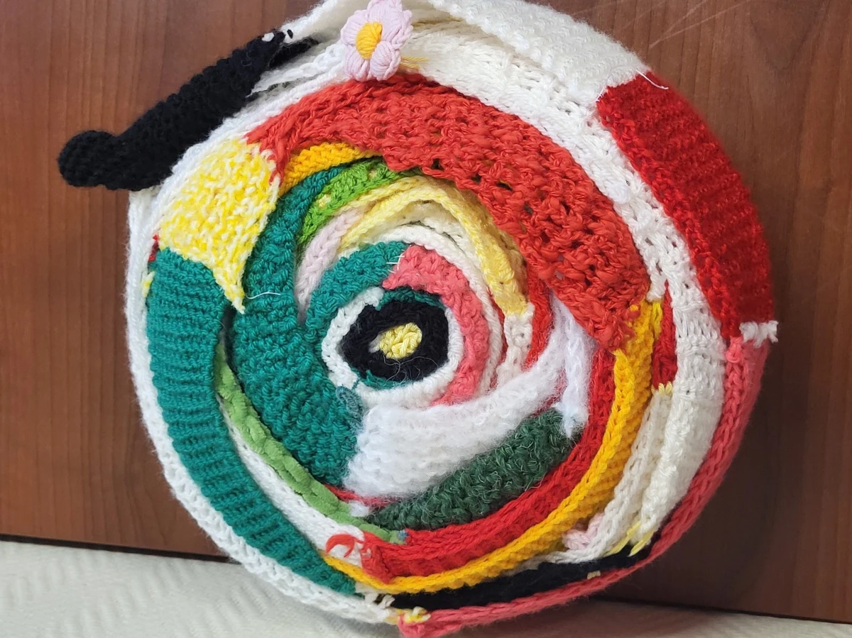 Będzie kolorowy, ciepły i bardzo, bardzo długi. Na przypadający w czwartek Światowy Dzień Zdrowia Psychicznego Koszalin szykuje Szalik Pozytywnych Emocji. Ma to być znak wsparcia dla osób, które zmagają się z problemami psychicznymi.