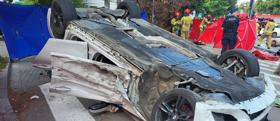 Adwokat Michał C. usłyszał zarzut kierowania samochodem pod wpływem narkotyków - dowiedział się dziennikarz RMF MAXX Przemysław Mzyk. Auto prawnika uczestniczyło w wypadku na ul. Puławskiej w Warszawie w czerwcu tego roku.