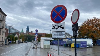 ​Odholowane auta, zakaz noszenia broni. Kraków szykuje się na zjazd prezydentów UE