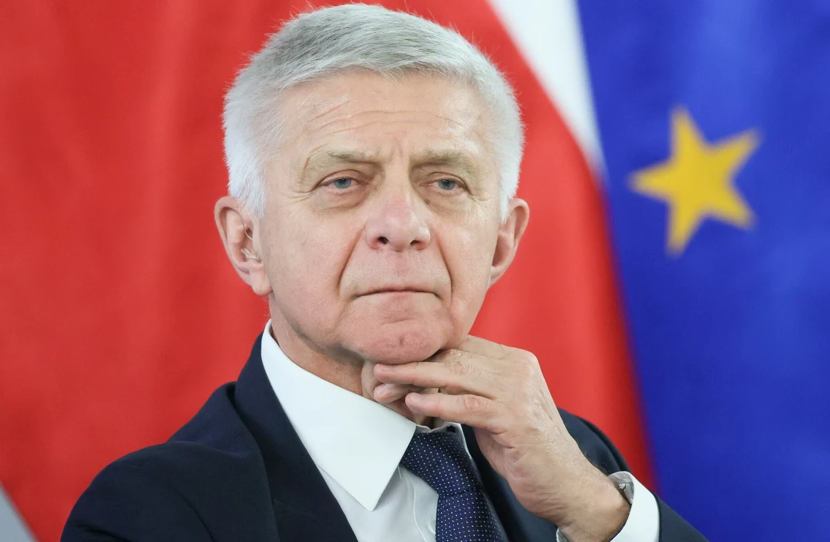 "Chyba trzeba jasno powiedzieć: chcesz być w Polsce, musisz być tak, jak my – musisz szanować nasze wartości, nasze prawo, płacić podatki" – powiedział o migracji do naszego kraju były premier Marek Belka. Był on gościem Marka Tejchmana w Popołudniowej rozmowie w RMF FM. Jak podkreślił szef rządu w latach 2004-2005, "musimy korzystać z doświadczeń takich krajów jak Australia, Kanada, które w sposób inteligentny uzupełniają swoje braki demograficzne (…) imigrantami".