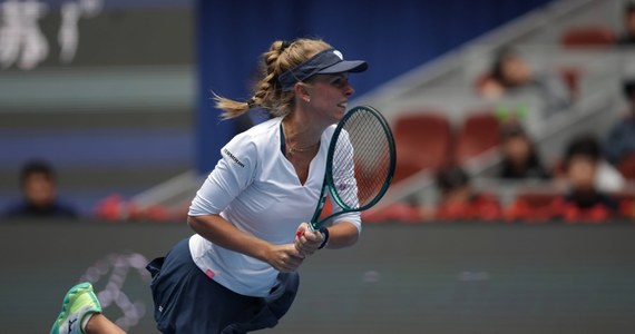 Magdalena Fręch, która po raz pierwszy dotarła do ćwierćfinału turnieju rangi WTA 1000, nie zdołała sprawić kolejnej niespodzianki w chińskim Wuhan. Polska tenisistka przegrała z najwyżej rozstawioną Białorusinką Aryną Sabalenką 2:6, 2:6.