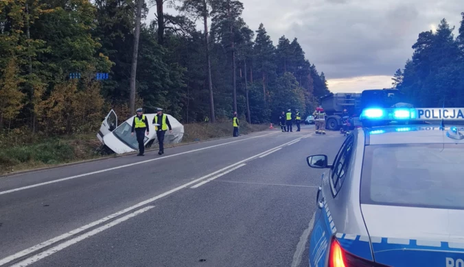 Karambol pod Olsztynem. Nie żyje jedna osoba, DK16 zablokowana