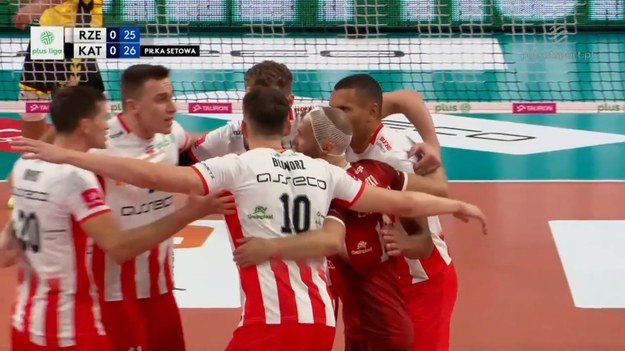 Skrót meczu Asseco Resovia Rzeszów - GKS Katowice.
