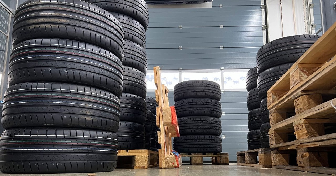 Kupiłeś opony w sieci? Skarbówka chce, byś zapłacił podatek