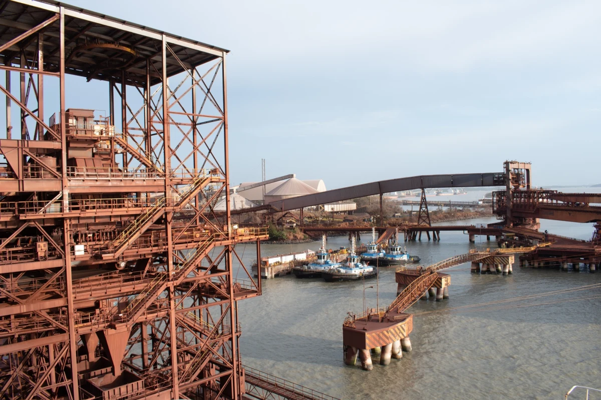 Funkcjonariusze policji federalnej z miasta Sao Luis na północnym wschodzie Brazylii zniszczyli pół tony kokainy znalezionej w ubiegłym tygodniu na statku "Jawor" należącym do Polskiej Żeglugi Morskiej.