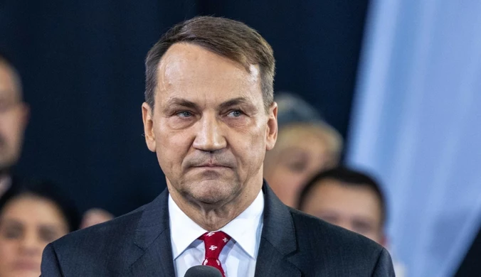 Radosław Sikorski o polityce migracyjnej: Unia Europejska zaczyna mówić Tuskiem