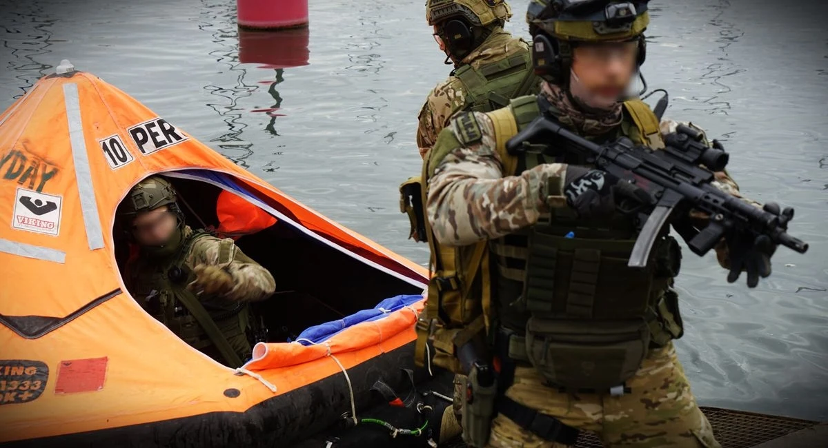 Dzisiaj (15 października) w Trójmieście rozpoczyna się kolejna odsłona "Paramedyka", czyli prestiżowych zmagań dla ratowników medycznych i służb taktycznych z całego kraju. Rywalizować będą w różnych miejscach na terenie Trójmiasta, które do samego końca pozostają tajemnicą. RMF FM jest patronem tego wydarzenia.