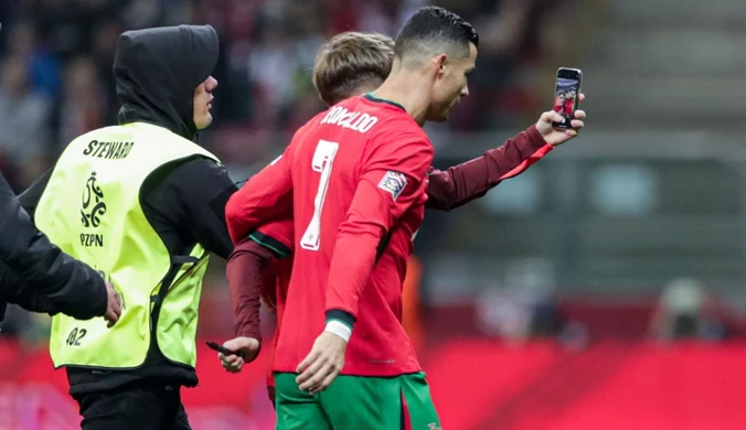 Wtargnął na murawę, żeby zrobić sobie selfie z Ronaldo. Otrzymał surową karę