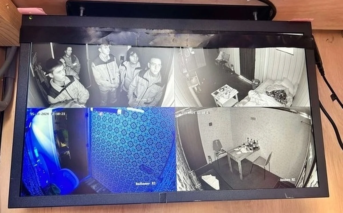 W jakiej sytuacji może się znaleźć ofiara handlu ludźmi? Na Jasnych Błoniach w Szczecinie stanęła ciężarówka, we wnętrzu której można poczuć to na własnej skórze. Tak policja przestrzega, by nie paść ofiarą przestępców, wykorzystujących na przykład osoby szukające pracy za granicą.