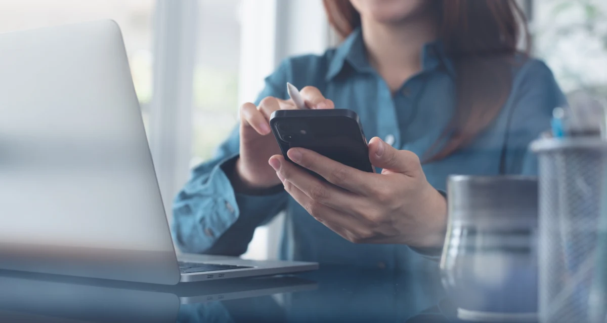 Z najnowszego Raportu Antyfraudowego Biura Informacji Kredytowej wynika, że w 2024 roku najpopularniejszą formą kradzieży wciąż jest metoda na BLIKa, ale w czołówce znalazła się także metoda na PIT. Jak uchronić się przed cyberprzestępcami?