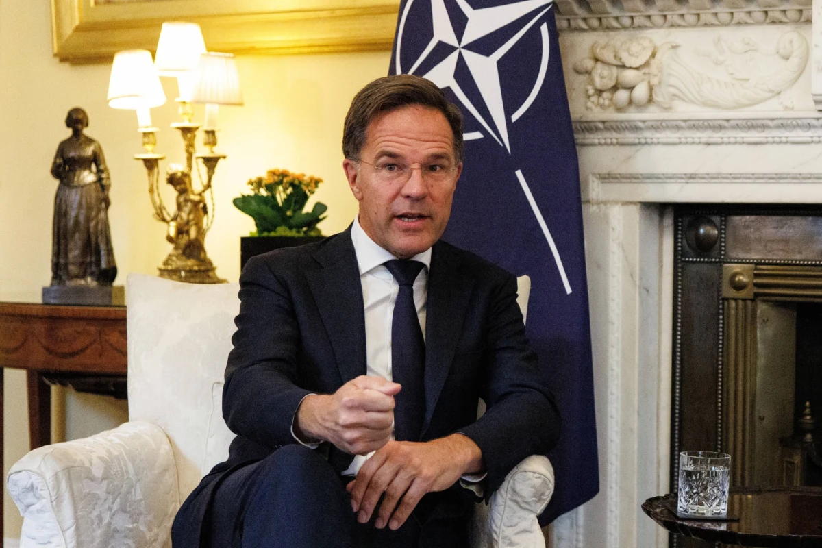 Nowy sekretarz generalny NATO Mark Rutte przyznał podczas konferencji prasowej w Brukseli, że plan zwycięstwa, przedstawiony przez prezydenta Ukrainy Wołodymyra Zełenskiego, to "silny sygnał", ale nie jest w stanie "poprzeć go jako całości".