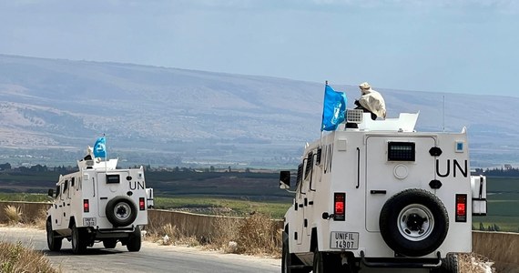 Misja pokojowa ONZ w Libanie (UNIFIL) poinformowała, że izraelski czołg Merkawa ostrzelał jej wieżę obserwacyjną. Atak zauważyli żołnierze UNIFIL-u, którzy przebywali na swoich pozycjach niedaleko wsi Kafar Kila w południowym Libanie i widzieli jak czołg trafił w wieżę niszcząc dwie kamery.