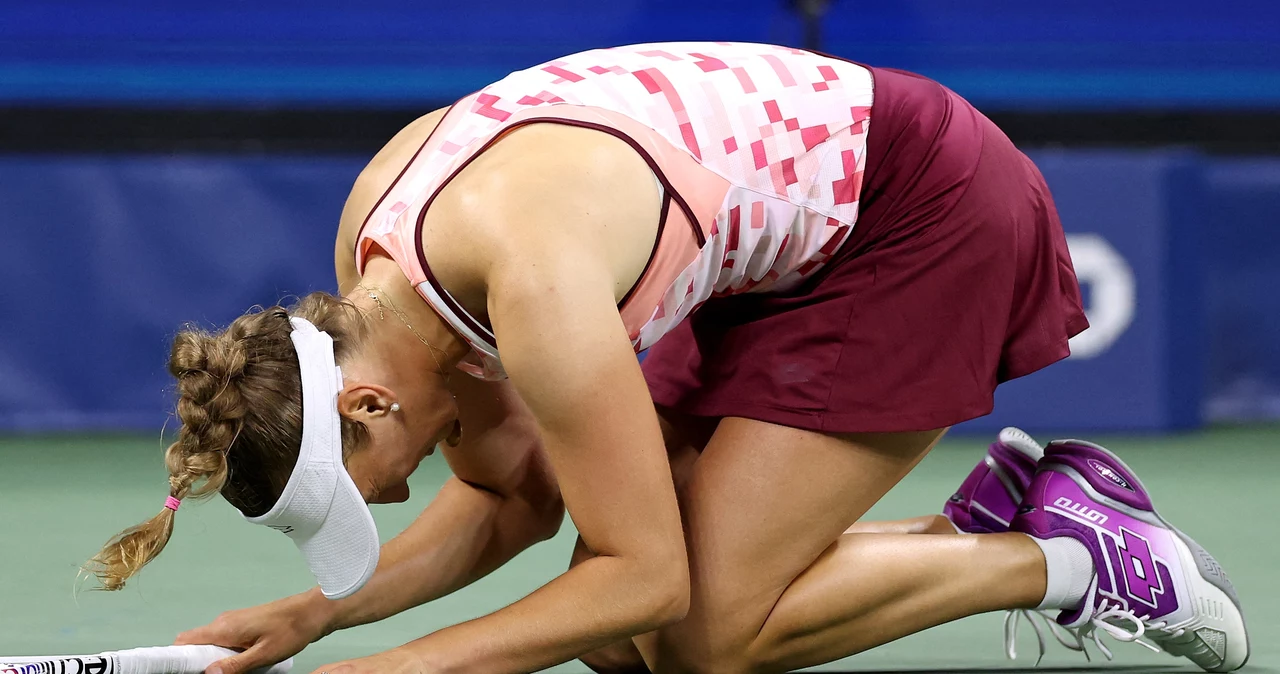 Elise Mertens nie dokończyła meczu drugiej rundy WTA 250 w Osace z powodu kontuzji