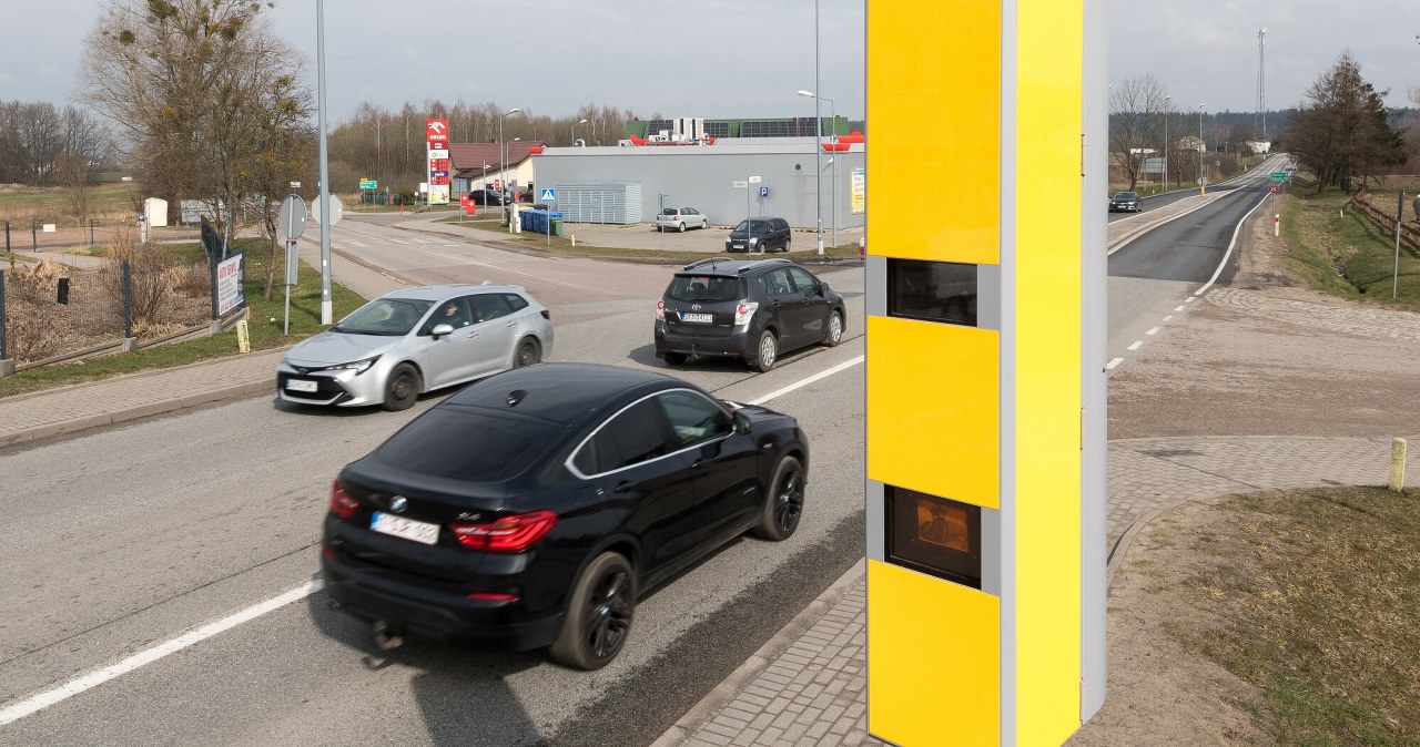 Czy fotoradar robi zdjęcie od tyłu? Nieznane fakty o fotoradarach w Polsce