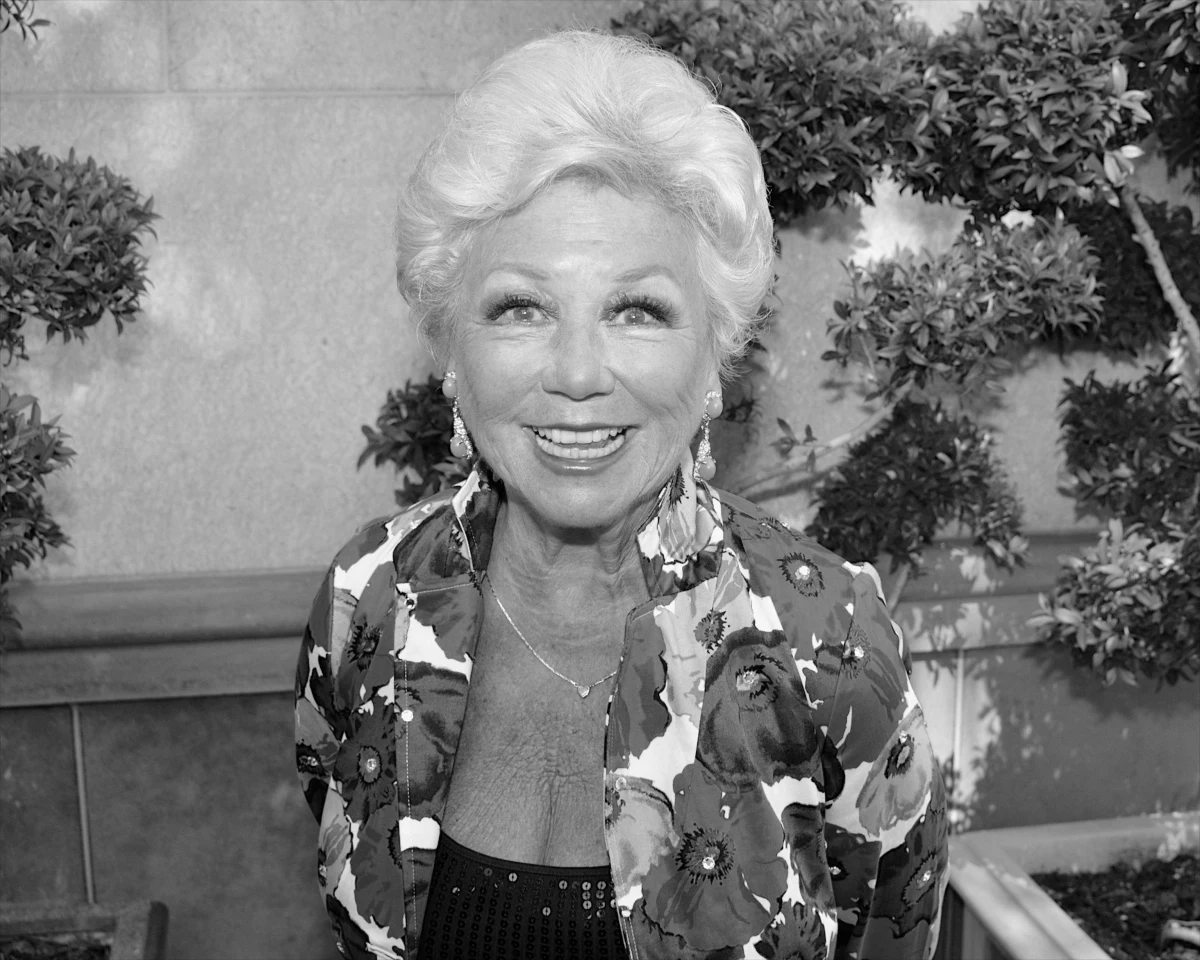 Ikona musicali, amerykańska aktorka i tancerka Mitzi Gaynor zmarła w wieku 93 lat - poinformowała agencja AP. Była znana przede wszystkim z roli zakochanej pielęgniarki Nellie Forbush w filmie "Południowy Pacyfik". 
