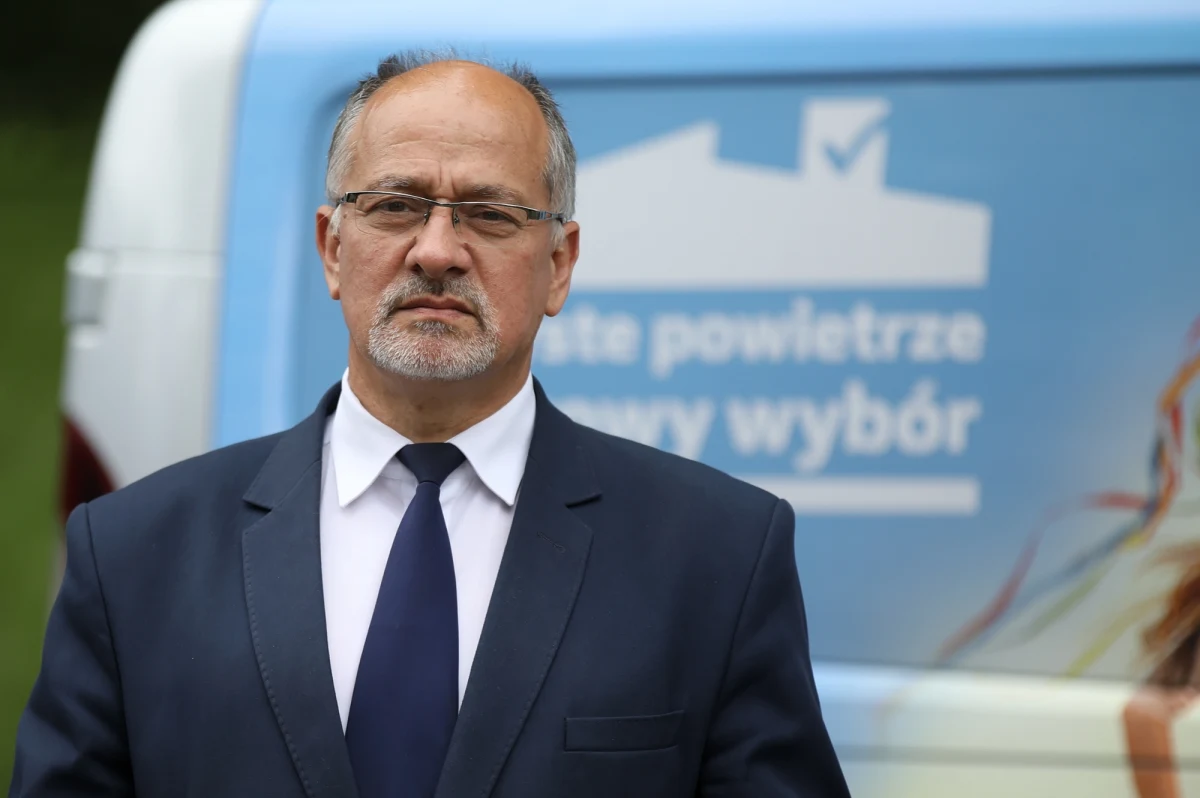 Kazimierz Koprowski będzie kierował Małopolskim Centrum Nauki Cogiteon do czasu wyboru nowej dyrekcji instytucji. Zarząd województwa małopolskiego odwołał ze stanowiska dyrektora Piotra Szymańskiego.