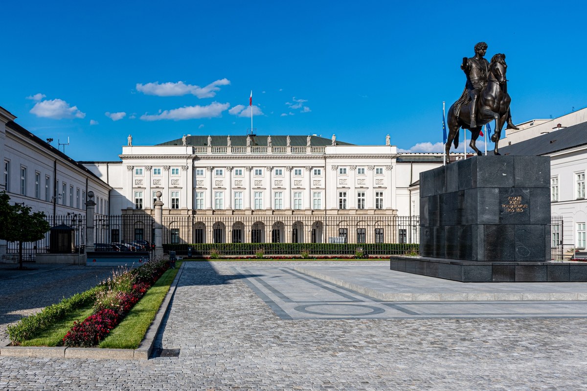 Nie ma decyzji ani w sprawie kandydata prawicy na prezydenta, ani ewentualnych prawyborów, które miałyby go wyłonić. O "problemie z remisami" mówił w piątek w Warszawie prezes ugrupowania Jarosław Kaczyński. Polityk zapowiedział jednocześnie, że na ostateczną decyzję nie trzeba będzie zbyt długo czekać.