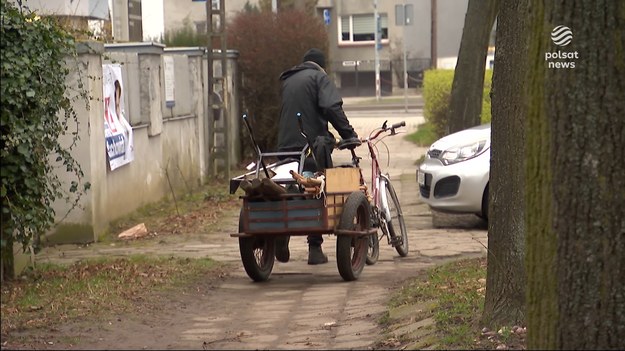 Fatalne dane, najgorsze od niemal dekady. Mamy ogromne ubóstwo w Polsce. Dwa i pół miliona Polaków znajduje się w skrajnej biedzie. Przeraża też wzrost aż o 50 proc. liczby dzieci, które nie mają gdzie mieszkać. Dla "Wydarzeń" przygotował Michał Kwiatkowski.  