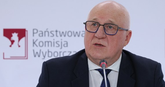 28 października, poniedziałek - to termin najbliższego posiedzenia Państwowej Komisji Wyborczej. PKW ma w tym dniu dyskutować o sprawozdaniach partii za 2023 rok. Nie jest jednak przesądzone, że zapadną ostateczne decyzje w sprawie sprawozdania Prawa i Sprawiedliwości.