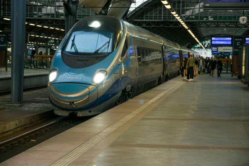 Pendolino znika z Wrocławia. Podróż do Warszawy wkrótce krótsza