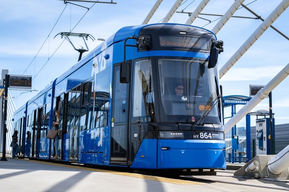 Rozstrzygnięto przetarg na przygotowanie koncepcji budowy nowej linii tramwajowej w kierunku Skawiny. Dotyczył on również opracowania projektu rozbudowy ulicy Bunscha, budowy ulicy Humboldta oraz tras rowerowych. 