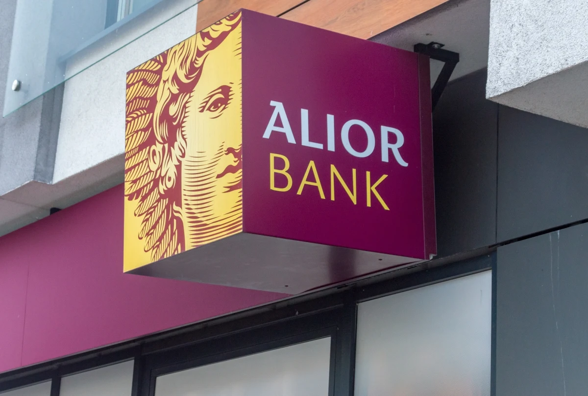 Klienci Alior Banku nie mieli dostępu do usług. Zgłoszenia o problemach otrzymywaliśmy na Gorącą Linię RMF FM. Ok. godz. 14 bank poinformował o usunięciu awarii.