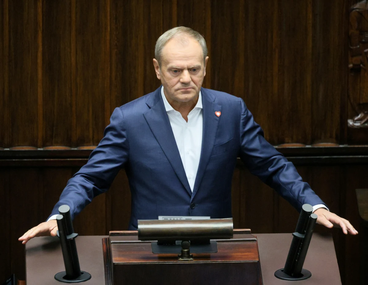 Kandydat Koalicji Obywatelskiej na prezydenta zostanie ogłoszony 7 grudnia na Śląsku - powtórzył premier Donald Tusk. Będzie to ktoś, kto nadaje się najlepiej na ten urząd, kto ma największe szanse na wygranie; nie będę to ja - zaznaczył Tusk.