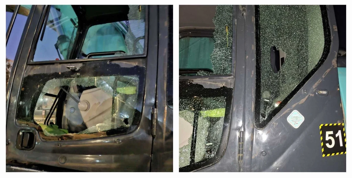 Na budowie trasy tramwajowej do warszawskiego Wilanowa nieznany sprawca uszkodził koparkę należącą do wykonawcy robót. Firma Budimex poinformowała, że pojazd został ostrzelany z wiatrówki, z kolei policja przekazała, że szkody mogły zostać wyrządzone przy użyciu twardego narzędzia. Reporter RMF MAXX ustalił natomiast, że to nie pierwszy tego typu incydent na tej budowie.