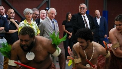 Karol III przybywa na Samoa. Nad jego imperium właśnie zaszło słońce