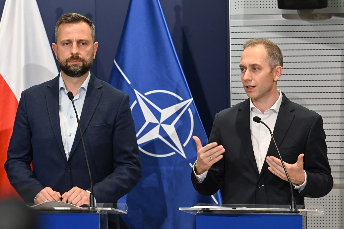 W czwartek szef MON Władysław Kosiniak-Kamysz wraz z wiceministrem obrony narodowej Cezarym Tomczykiem przedstawią raport z prac zespołu ds. oceny funkcjonowania podkomisji smoleńskiej. Do sprawy odniósł się już Antoni Macierewicz.