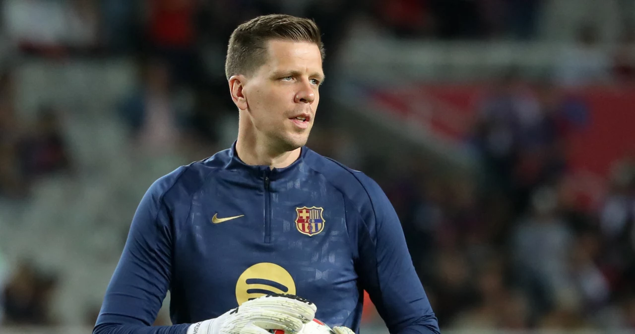 Wojciech Szczęsny podczas rozgrzewki przed meczem FC Barcelona