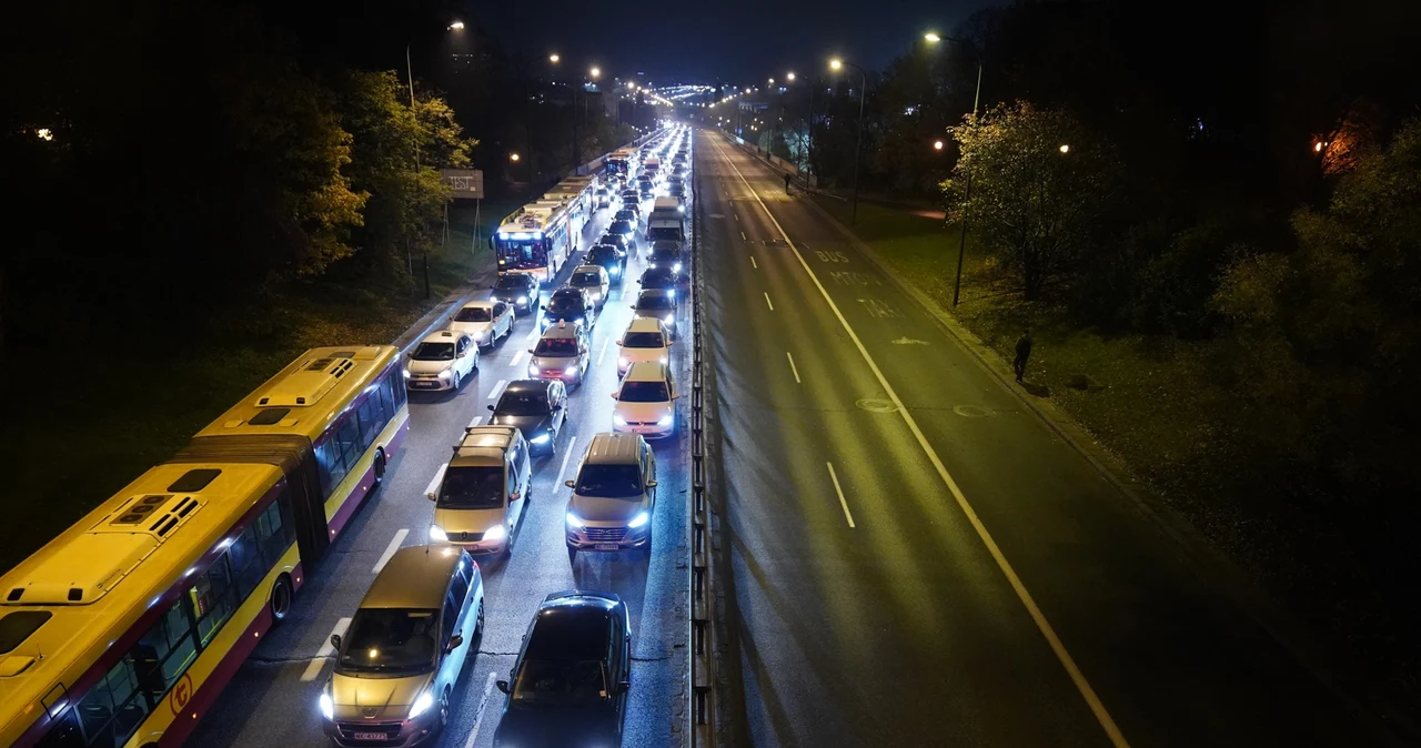 Trasa Łazienkowska. To na tej drodze doszło w Warszawie do tragicznego wypadku