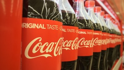 Coca-Cola wycofuje w Austrii 28 mln butelek. "Zagrożenie dla zdrowia"